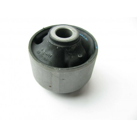 Buje Pequeño Meseta Trasera Lancer 1.6 Glx Touring 2.0 Signo