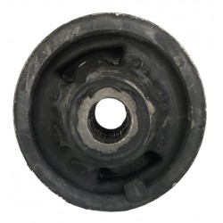 BUJE GRANDE MESETA INF TOYOTA YARIS 99-05