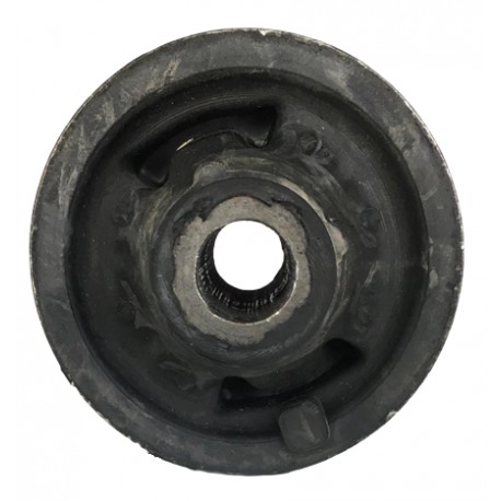 BUJE GRANDE MESETA INF TOYOTA YARIS 99-05